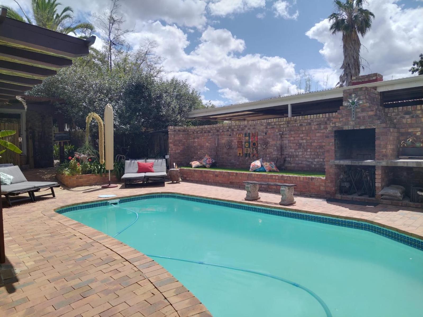 Earthbound Guest House Oudtshoorn Exterior foto